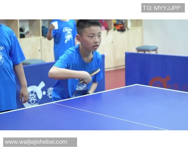 聚焦乒乓球：探索上海乒乓球队如何通过团队协作提升竞技水平与凝聚力