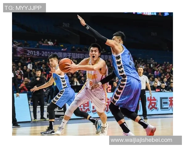 南京篮球队状态引发热议球迷对球队表现分歧明显